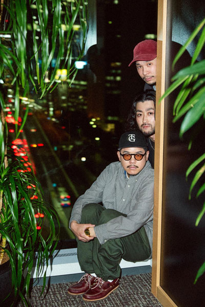 YONA YONA WEEKENDERS