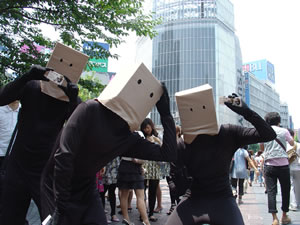 boogiemanの宣伝部長“ブギーマン君”が都内に出没！