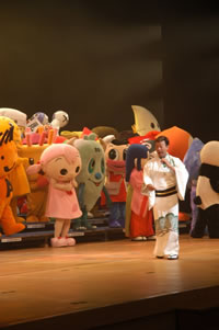 “ゆるキャラ大使”橋幸夫、ゆるキャラの聖地に登場！