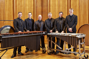 ����ɥ������Ĥμ����ǳڴ��ռԤ����ˤ�륢�󥵥�֥뤬��������򳫺�