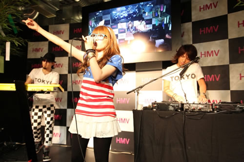 LADY_BiRD