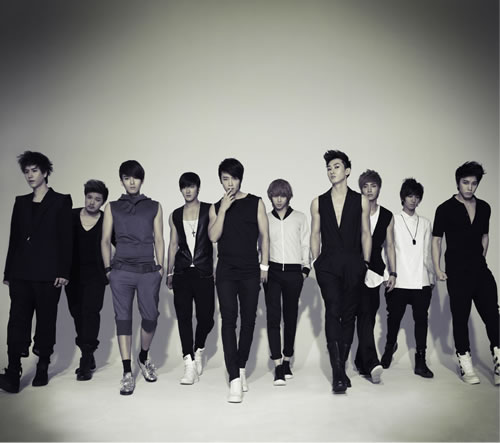 SUPER JUNIOR