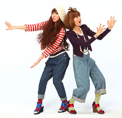 上野樹里が出演している「E hyphen world gallery」CMソングは？