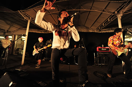 LIVEʡ