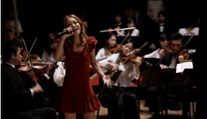 西野カナの歌声が豪華オーケストラをバックに共鳴！ ウォークマン新CMがオンエア