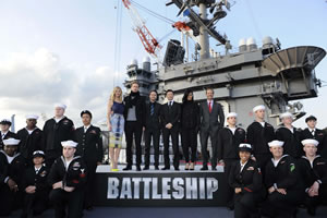 リアーナ、浅野忠信ら登壇！ 映画『バトルシップ』記者会見が空母ジョージワシントンで開催