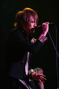 Alice Nine8ǯ֤⻺ϷǤץĥեʥǴǳơ