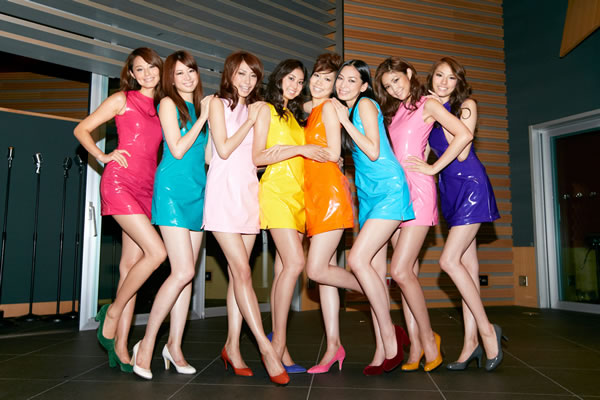 モデルガールズ