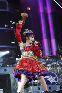 水樹奈々〈NANA MIZUKI LIVE UNION 2012〉をレポート！