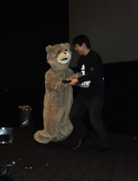 字幕監修の町山智浩 映画秘宝の岩田和明が テッド の裏を語りつくす Cdjournal ニュース