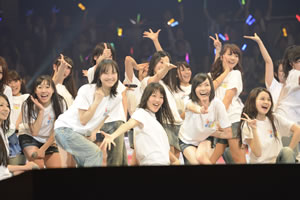 SKE48、松村香織がソロでインディーズ・デビュー＆感動の卒業式ライヴ