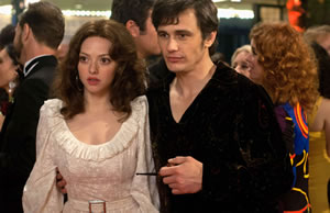 アマンダ・セイフライドがポルノ女優を熱演、『ラヴレース』は来年3月公開