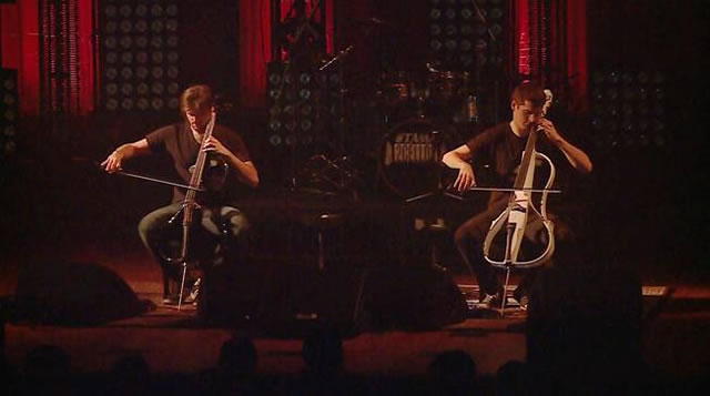 2CELLOS