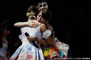 『DOCUMENTARY of AKB48』“前夜祭舞台挨拶”が開催、全国で生中継も