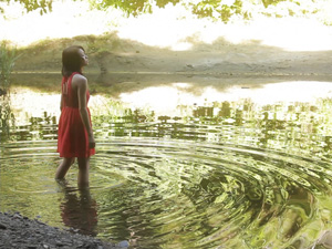 二階堂ふみ主演、映画『ほとりの朔子』Blu-ray＆DVD発売決定