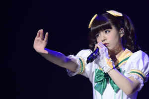 春奈るな、渋公ワンマンで新曲「君色シグナル」初披露