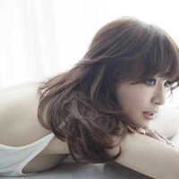 浜崎あゆみ『A ONE』から新曲「WARNING」のミュージック・ビデオを公開