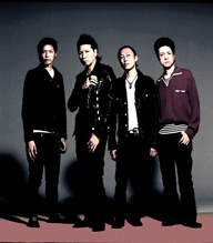 �ǥӥ塼35��ǯ��THE MODS��3����Ϣ³��꡼����1�Ƥϥ���ƥ��Υ�BOX