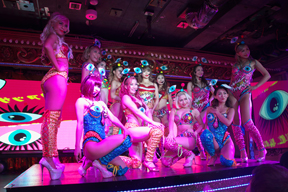A-Queen from バーレスク東京、1stアルバムをリリース