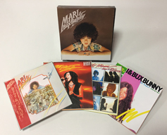 金子マリ＆BUX BUNNY、初CD化アルバムを含むデビュー40周年記念BOXを発表