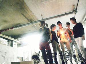 SHINee SHINee