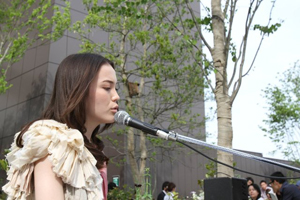 井手綾香、プレミアム・シークレット・ライヴ大成功！