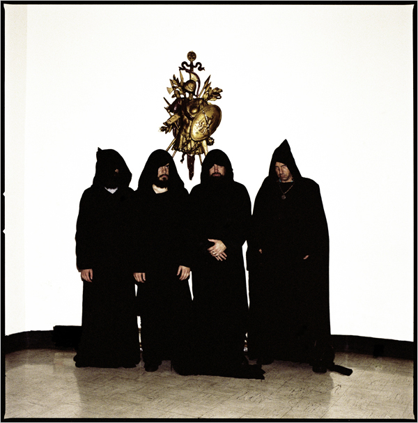 SUNN O)))