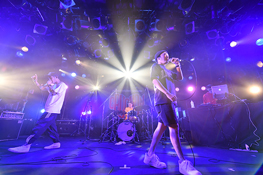 ����ɽ��