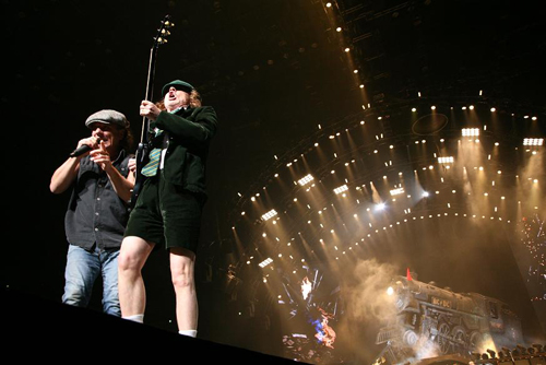 AC/DC