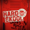 ガンズ・アンド・ローゼズ、新曲「Hard Skool」を発表　オフィシャル・サイトでフィジカルを発売中