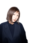 絢香、デビュー20周年記念ベスト収録のライヴ・ダイジェスト公開、「WELL-come」ラジオ＆『Mステ』初披露