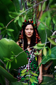 ミア・ドイ・トッドが6月にアコースティック・ライヴを開催