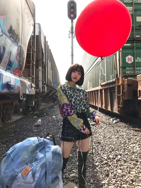 吉田凜音(RINNEEE) 吉田凜音(RINNEEE)