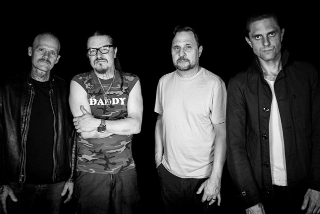 デッド・クロス（DEAD CROSS）