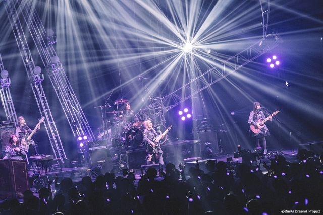 ����ɽ��