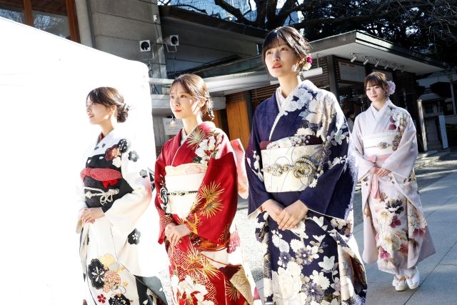 ����ɽ��