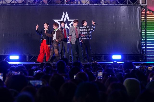 ����ɽ��