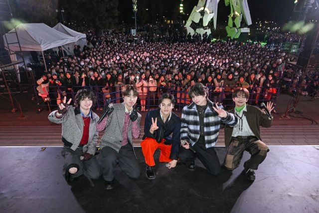 ����ɽ��