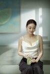 [CM]　ランジェリーブランド「VENUS」の夏キャンペーン・ヴィジュアルに登場する女性は？