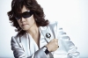 Toshl、ニュー・アルバム『IM A SINGER VOL.4』より「愛をとりもどせ!!」先行配信