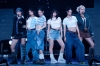 ILLIT、初のライヴ・ツアー完走　HANAのJISOO・MOMOKAがサプライズ登場し新曲ステージを披露