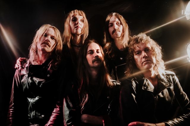 SPIDERS（Hard Rock）