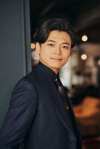 二見颯一、師匠・水森英夫が手がけた新曲「御茶ノ水ぐらふぃてぃー」リリース＆MV公開