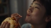 [CM]　モスバーガーのCM「コクとろ月見」篇に出演している女性は？