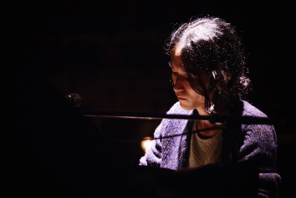 蒔田彩珠の涼し気な様子に思わず目を奪われる「マックシェイク カルピス」のCMで流れている曲は？