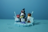 go!go!vanillas、新曲「ペンペン」サプライズ・リリース　メンバーがペンギンのアーティスト写真公開
