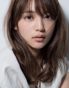 川口春奈出演、スマホゲーム「Dislyte～神世代ネオンシティ～」のCMの音楽は？