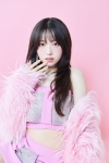 陽高真白、2ndシングル「Sugar Gravity」リリース決定　ピンクの衣装のキュートなヴィジュアルも公開