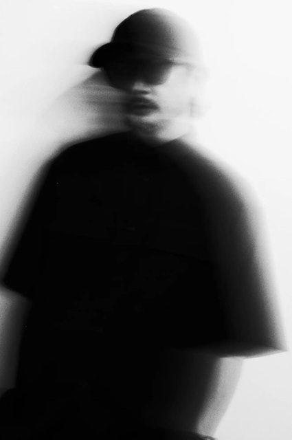 真鍋大度、初のオフィシャル音楽作品をリリース　“FUTURE FREQUENCIES”でCDを先行販売