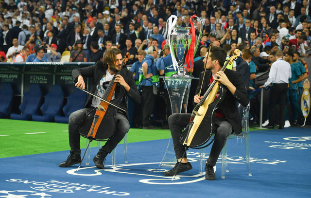 2cellos Uefaチャンピオンズリーグ 決勝戦での アンセム 演奏映像公開 Cdjournal ニュース